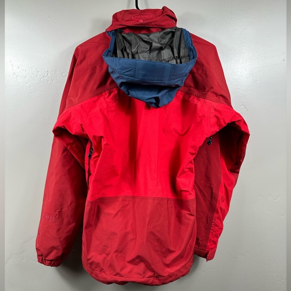 Patagonia GoreTex Men’s Shell Jacket Size Small - Red - Picture 3 of 10